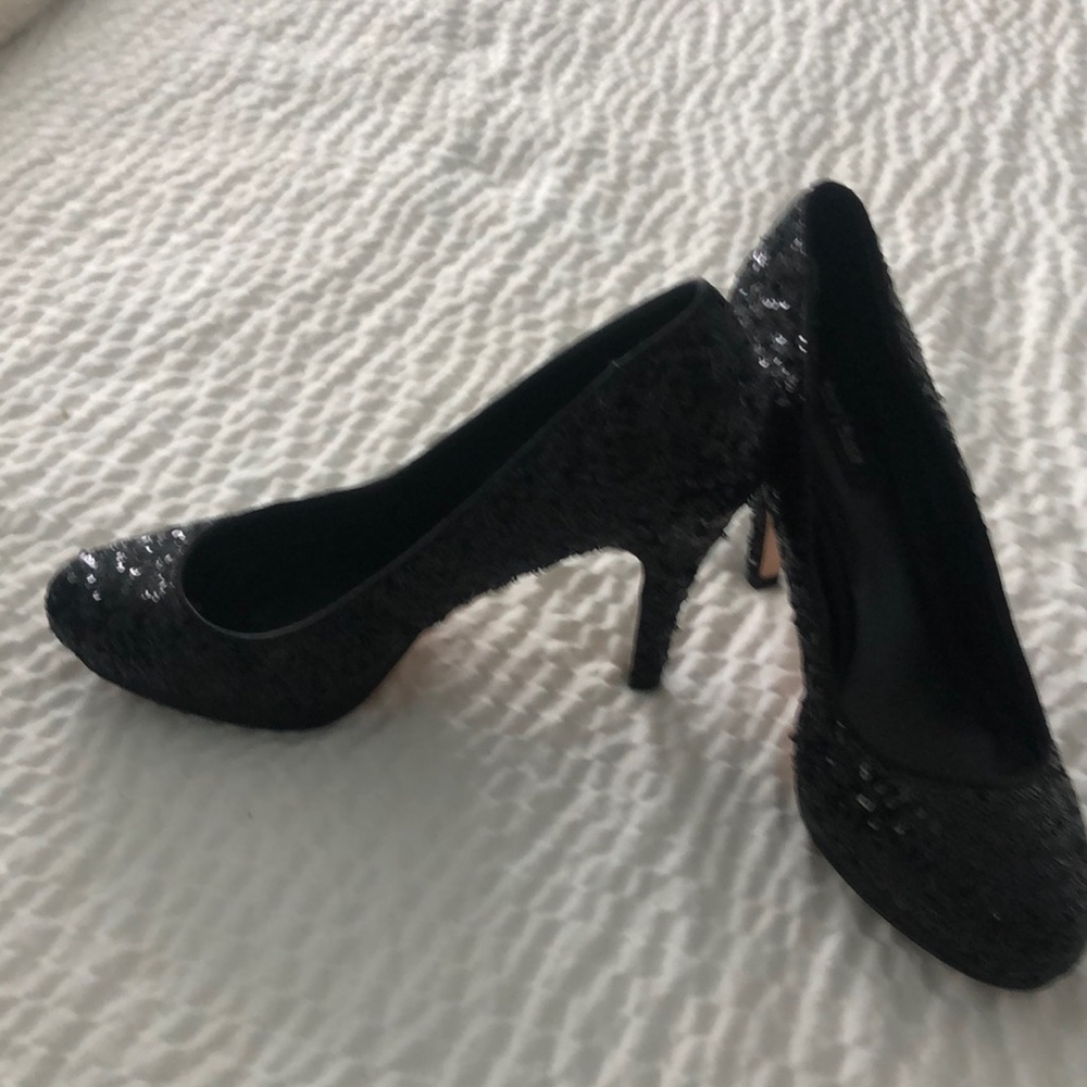 White House Black market black sequence size9 Dressy black